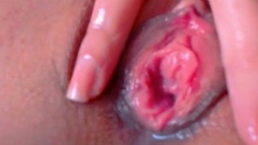 Horny Babe Fingers Her Wet Pussy Upclose