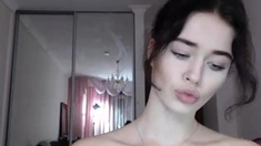 Amateur hot teen brunette makes her tongue dance