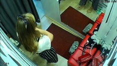 Lovely Amateur teen brunette masturbating outdoor