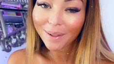 Blonde solo jerking off