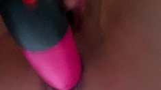 Webcam fun mature brunette with toys cum on cam