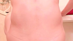 Amateur Brunette Ariana Marie Solo Toying