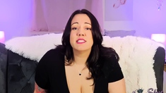 Australian BBW with big boobs gives blowjob