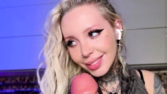 Tattoed Amateur Webcam Girl Hot Dildo Action Masturbation