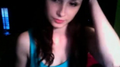 cute tight teen flashes on webcam chat